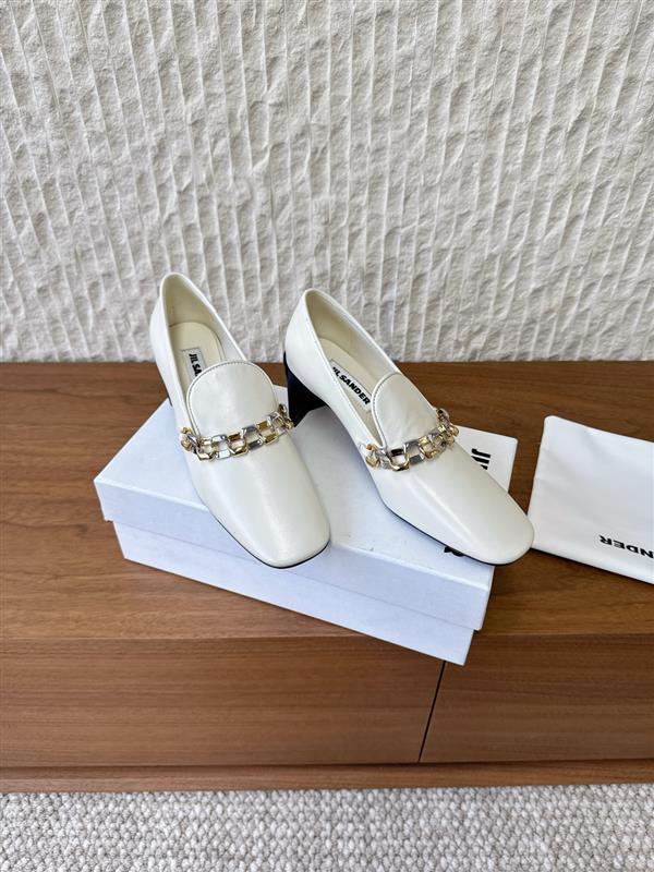 20251127171421457 360